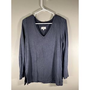 Lou & Grey Long Sleeve V Neck